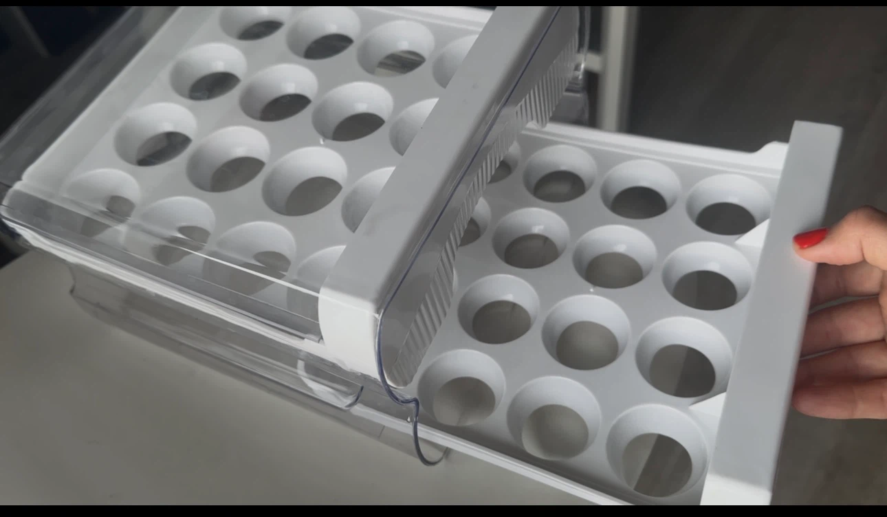 Clear Plastic Fridge Egg Holder - photo 2