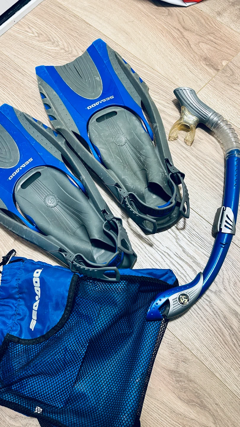 Sea-Doo Snorkeling Set – Fins, Snorkel & Carry Bag – Size XL