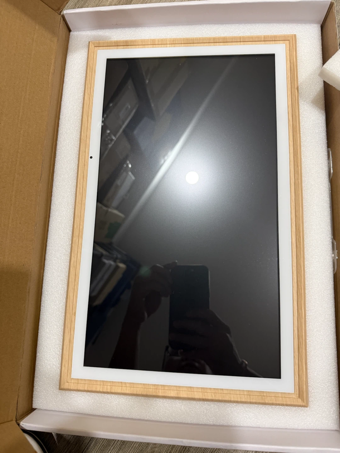 Winnovo 15.6 inch Smart Family Calendar & Photo Display - photo 4