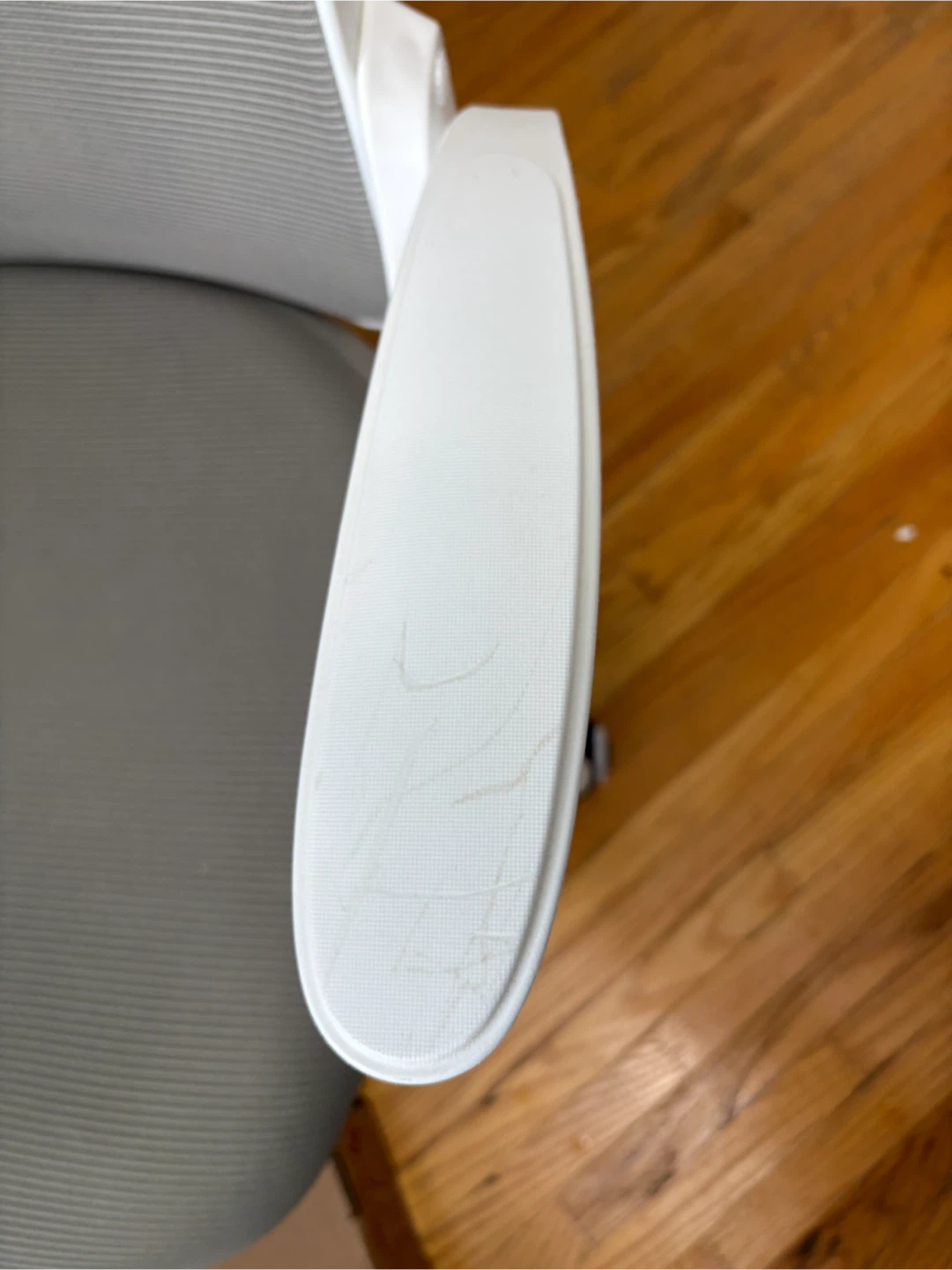 White Mesh Office Chair with Flip-Up Arms - photo 4