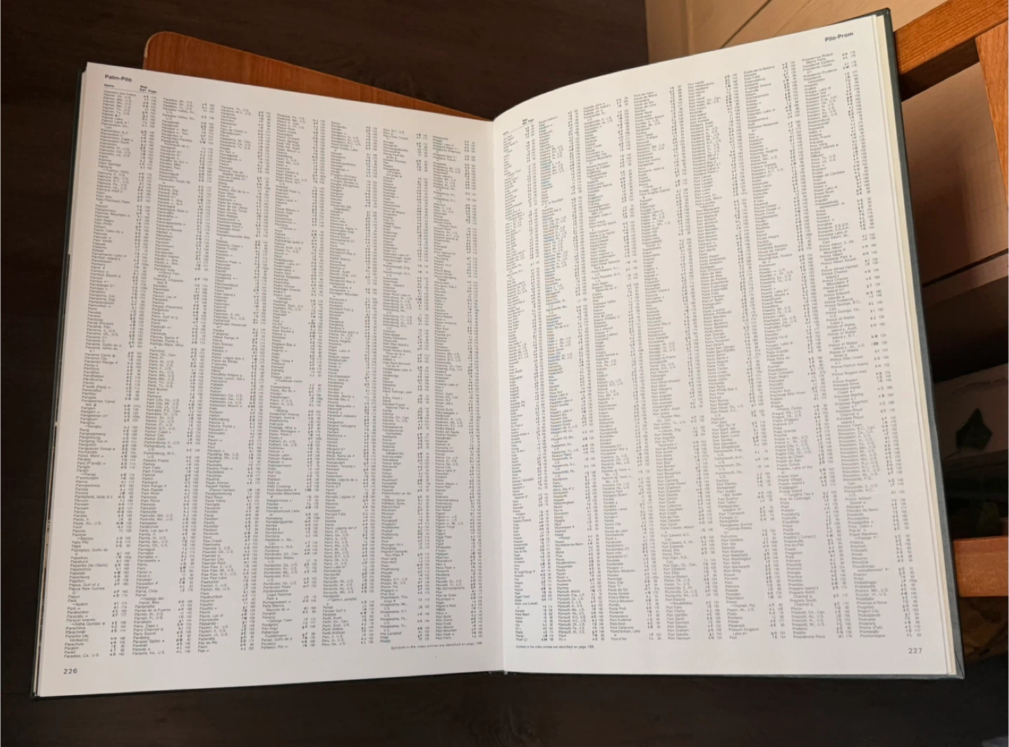 Reader's Digest Atlas of the World - photo 4