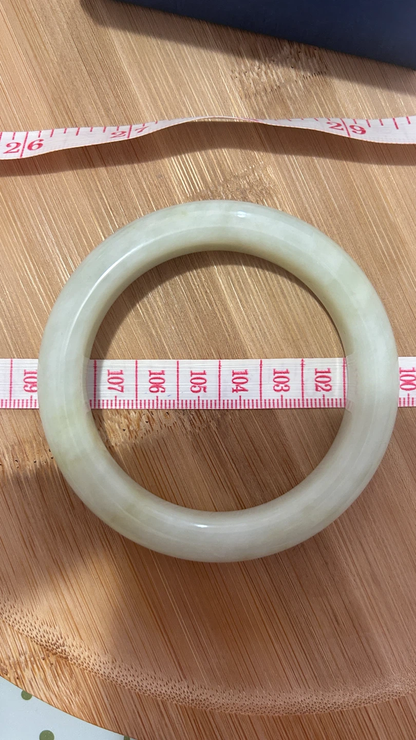 Natural Pale Green Jade Bangle - photo 5