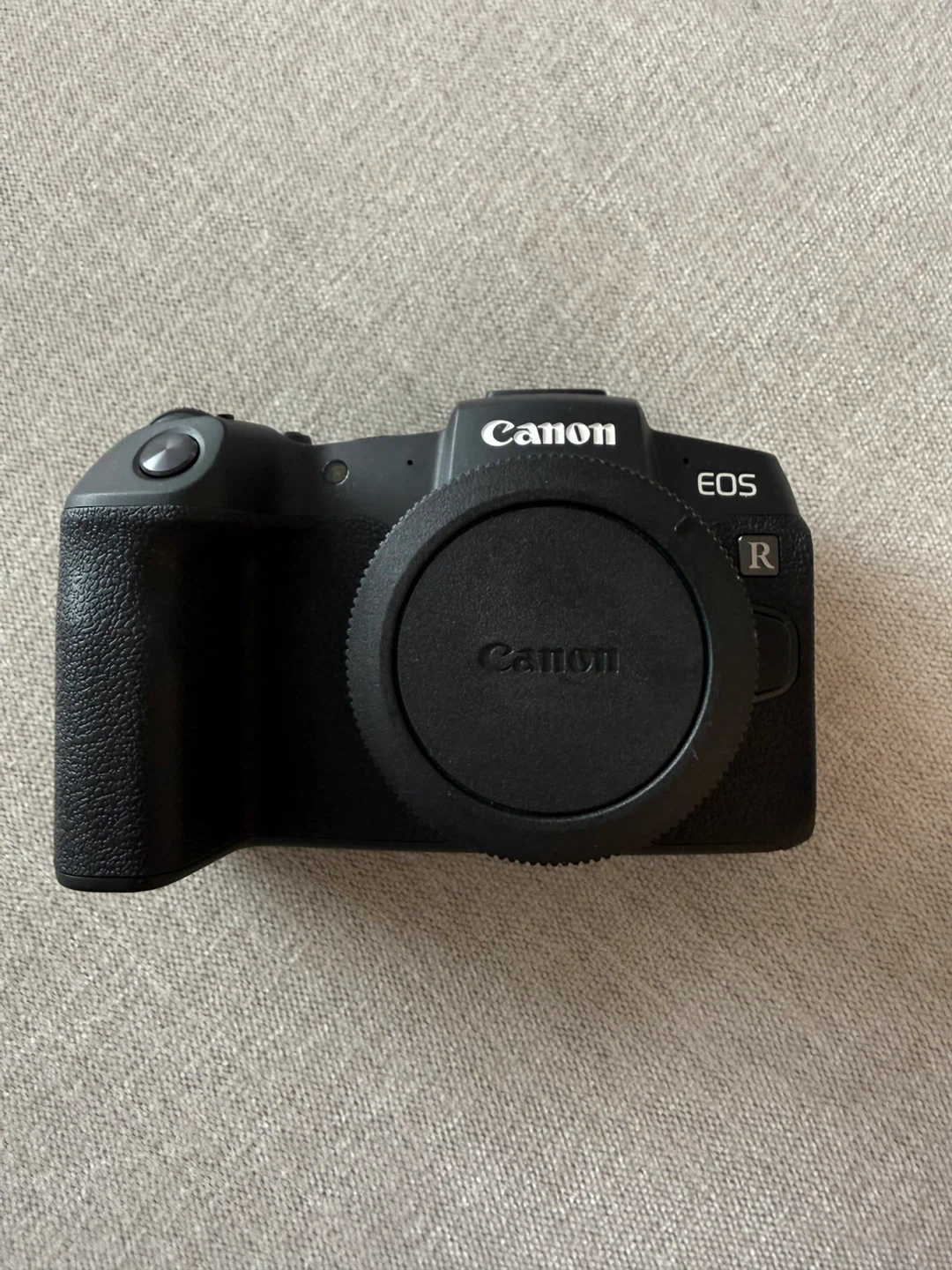 Canon EOS R