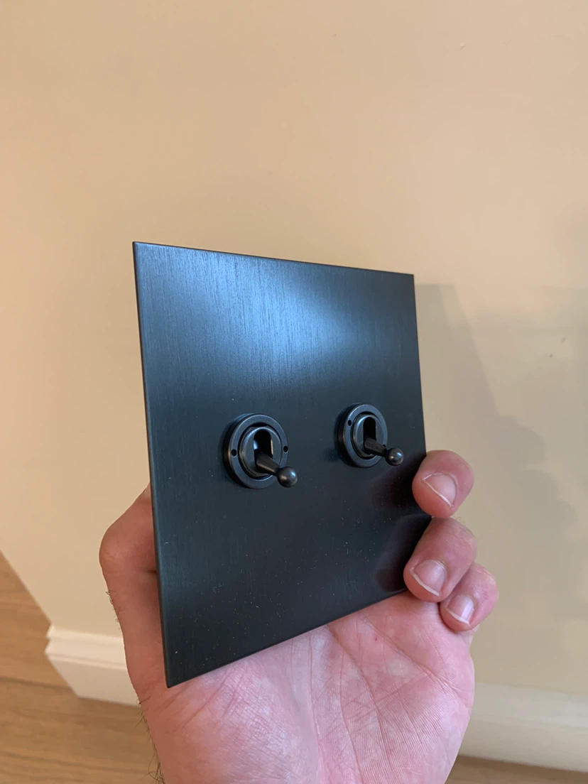 Forbes & Lomax 2 Gang Toggle Light Switch - photo 2