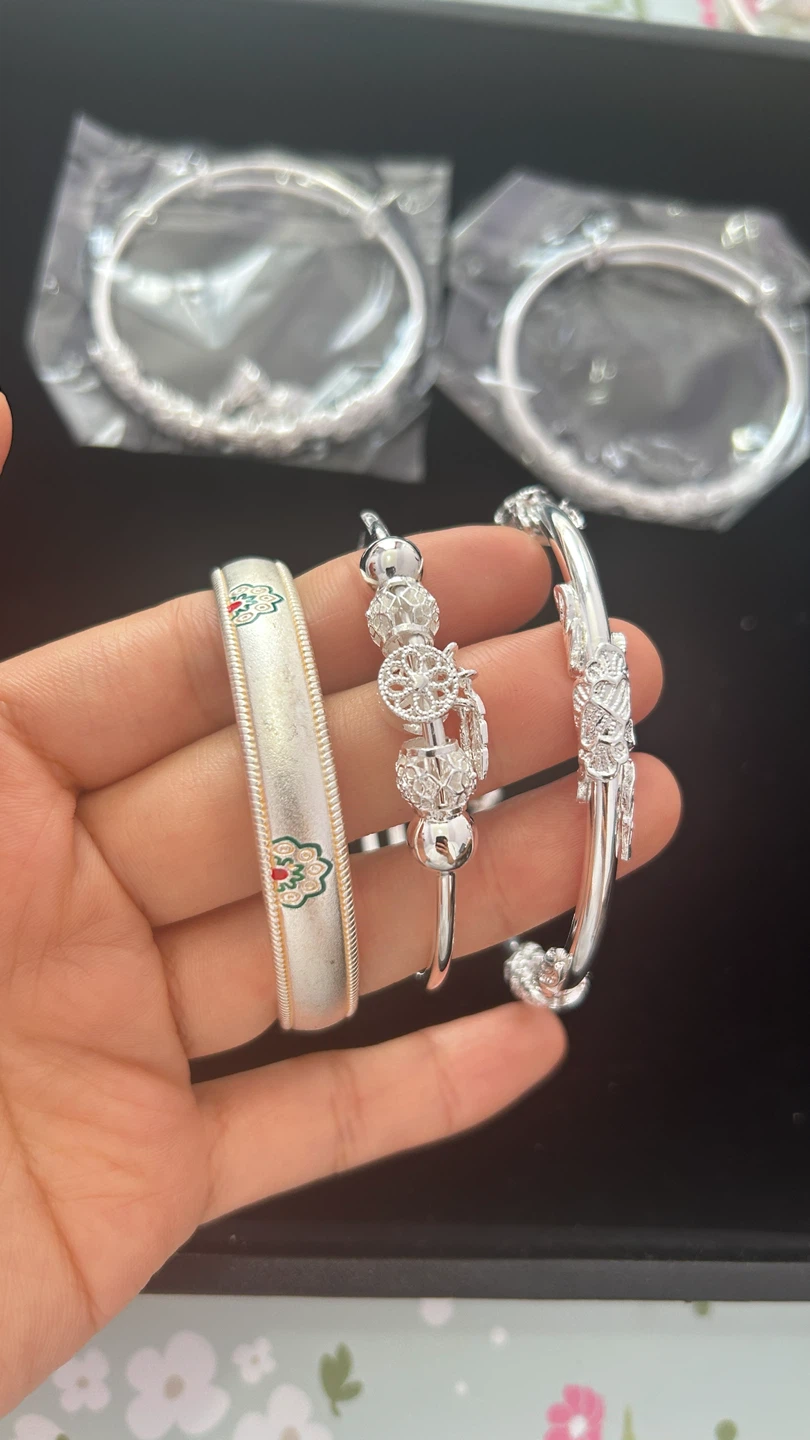 Silver-plated bracelet