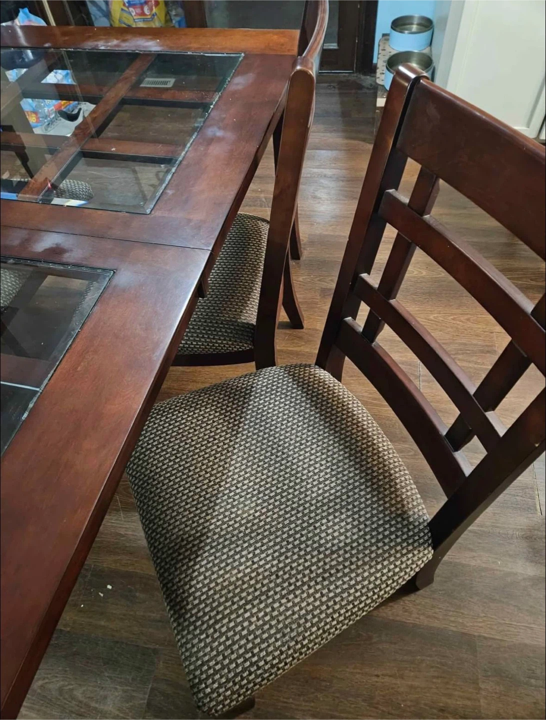 Table - photo 2