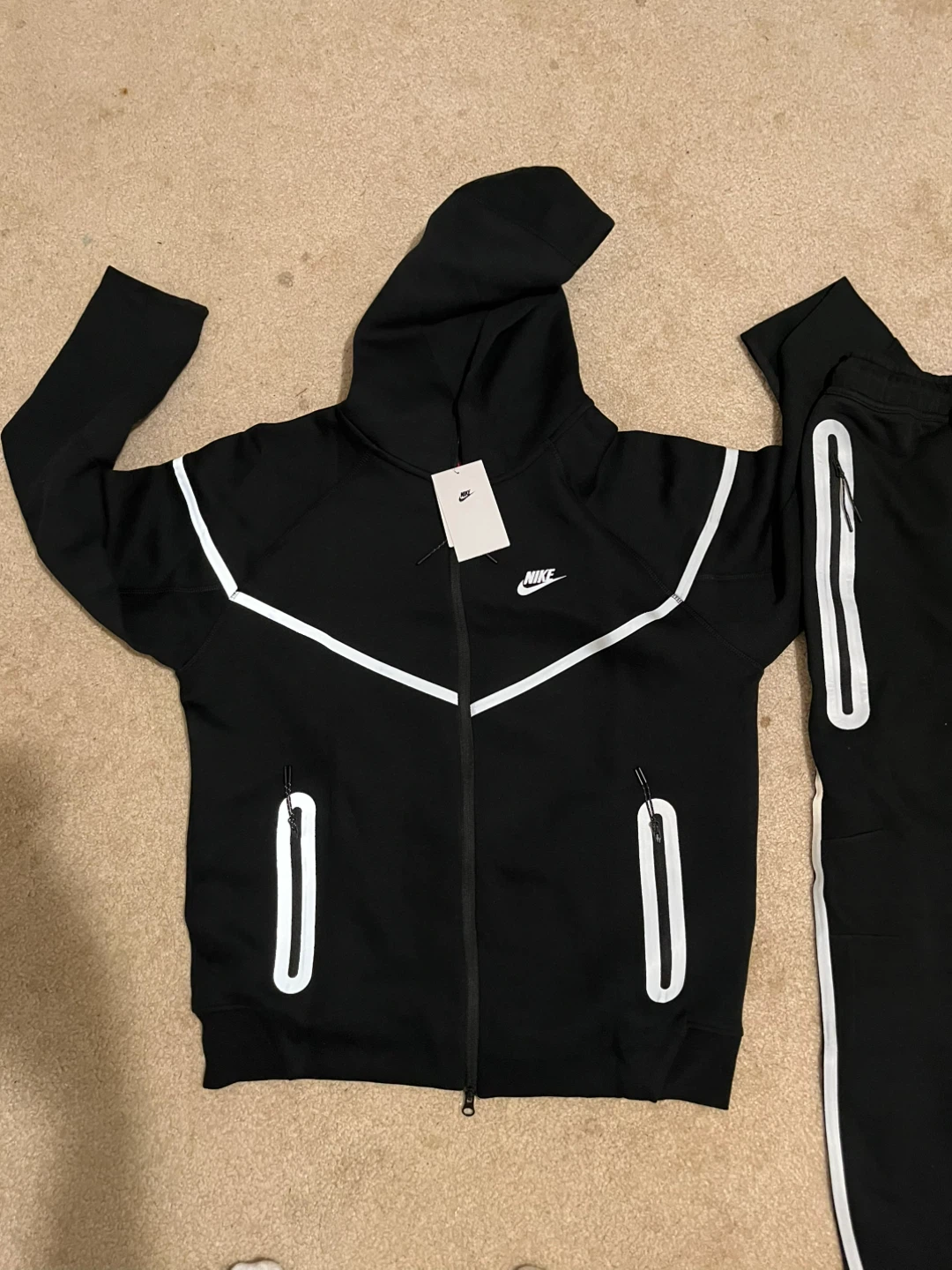 Nike Tech Fleece Tracksuit Set Large - photo 3