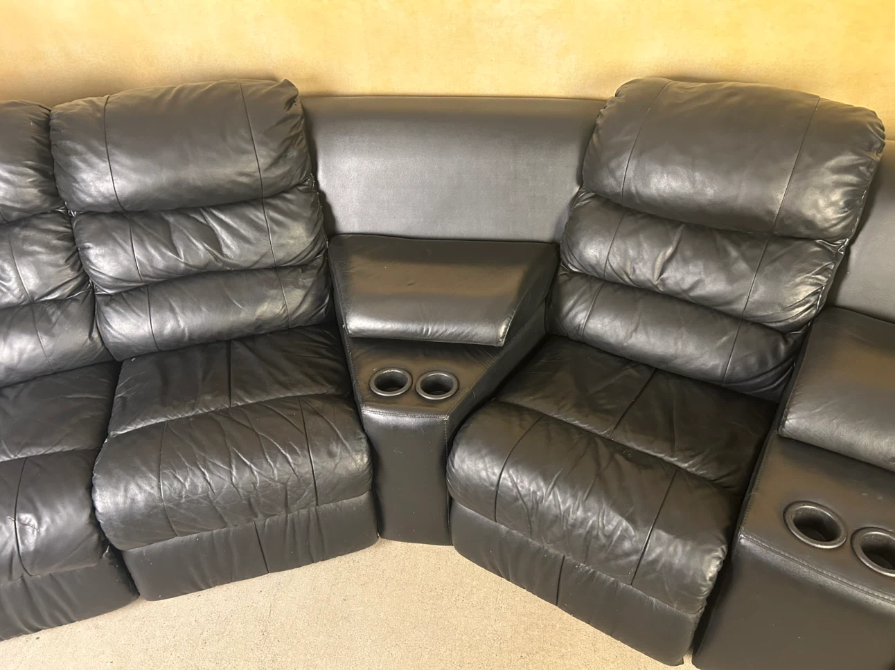 DELIVERY AVAILABLE! 6PC. LEATHER RECLINER SECTIONAL FOR $300! - photo 5