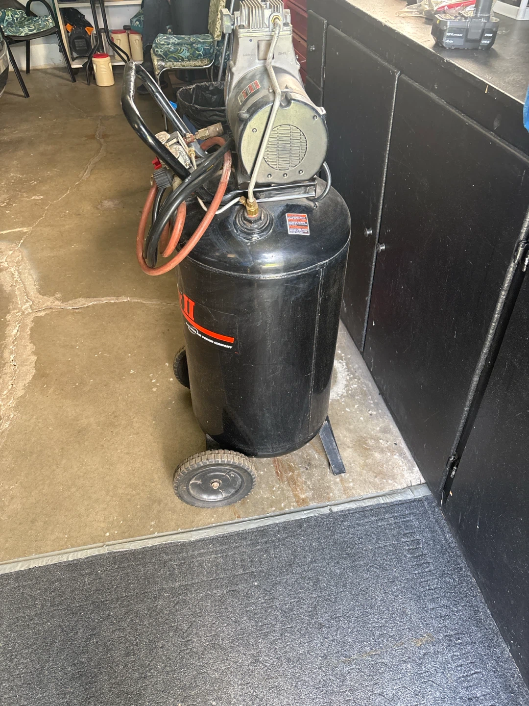 ProAir 25 Gallon Air Compressor - photo 2