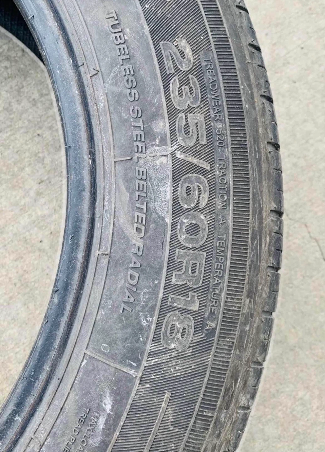 4 tires - 235/60R18 - All Season - photo 2