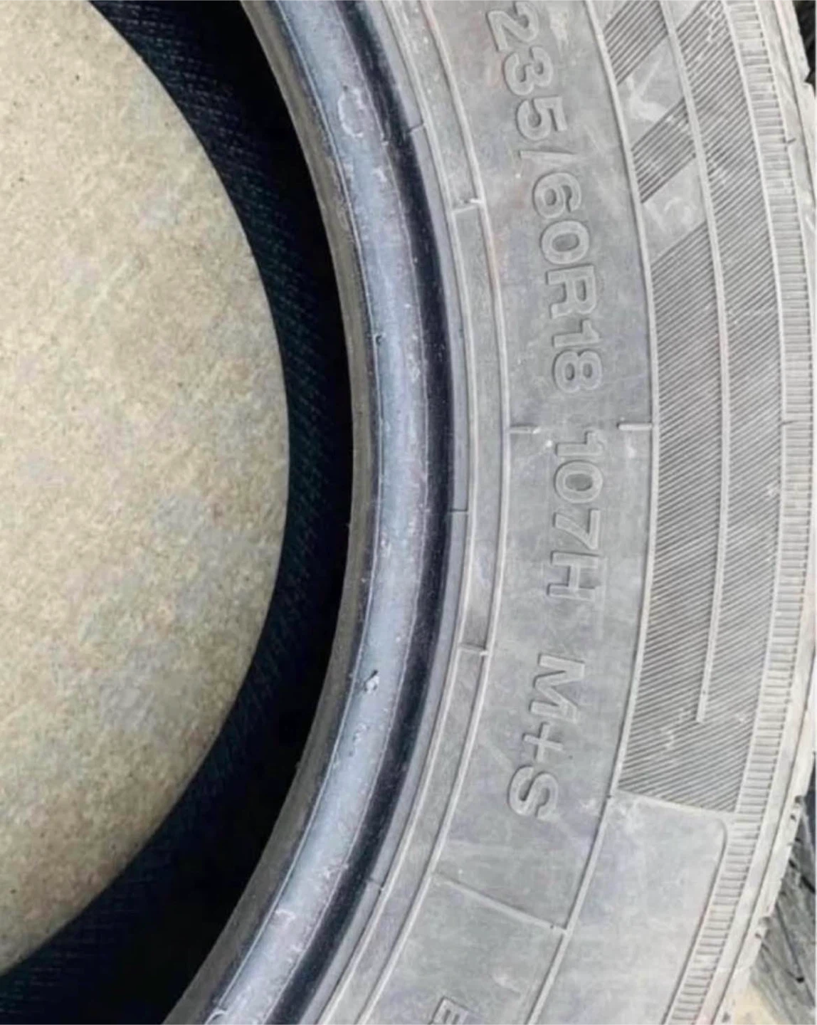 4 tires - 235/60R18 - All Season - photo 4