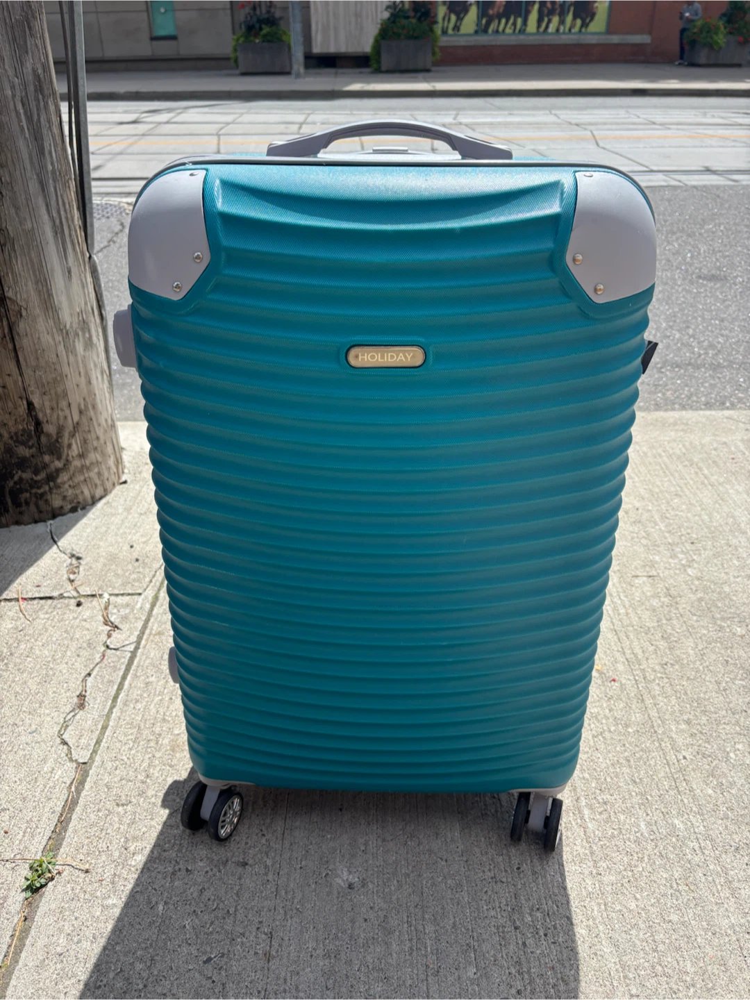 Holiday Hardside Spinner Luggage
