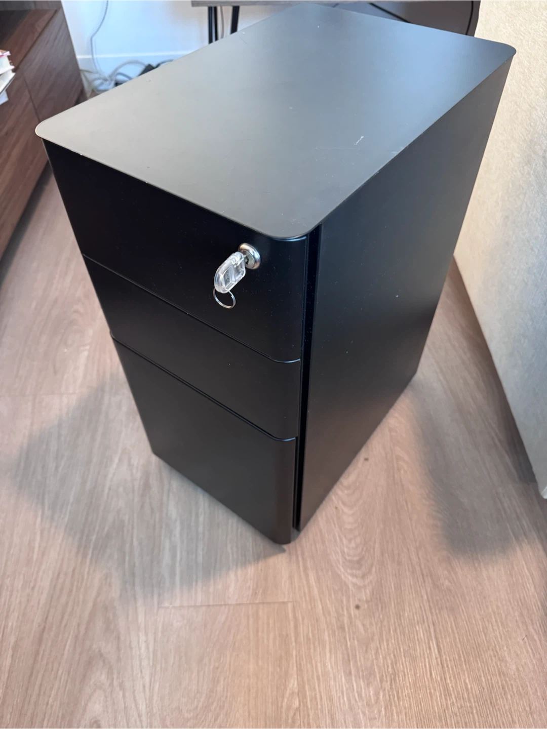 *pick up by 9/17!* Black 3-Drawer Metal Filing Cabinet