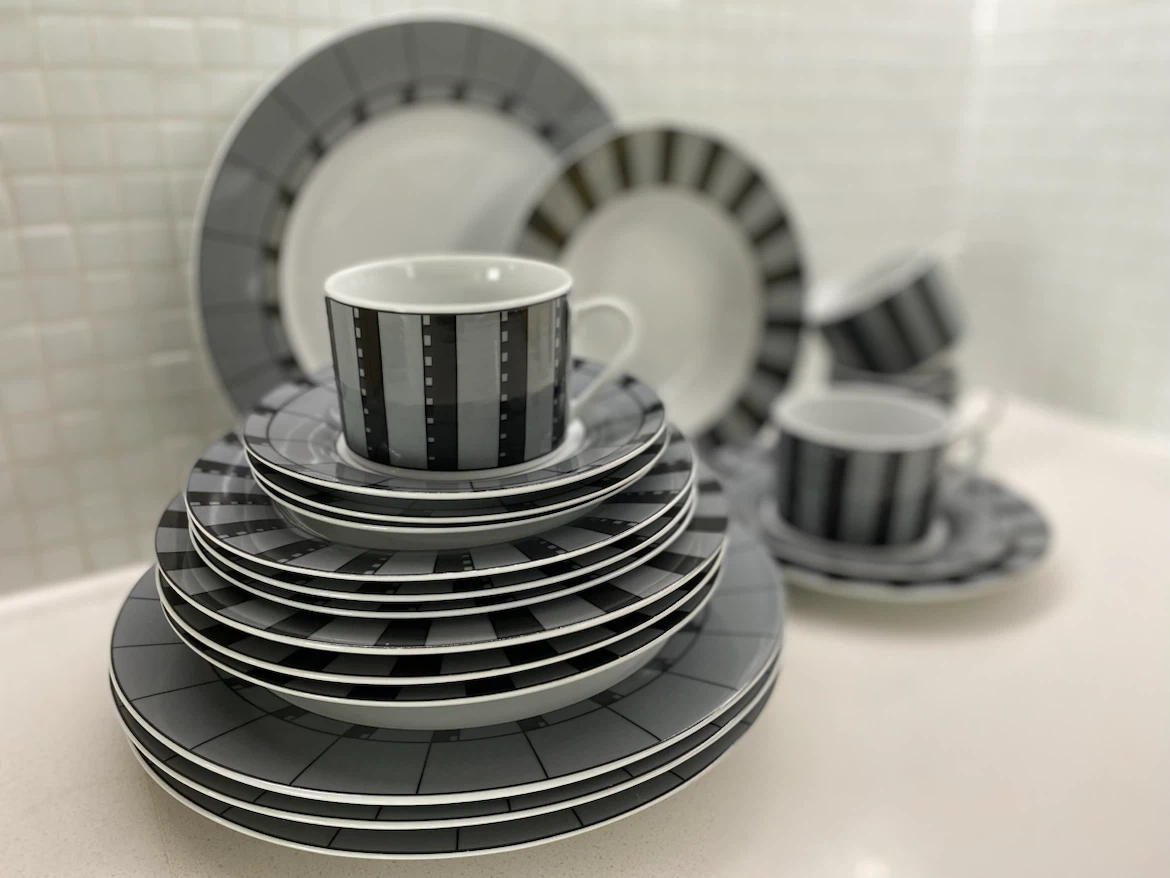 Stokes Urban Grey 20-Piece Porcelain Dinnerware Set - photo 2