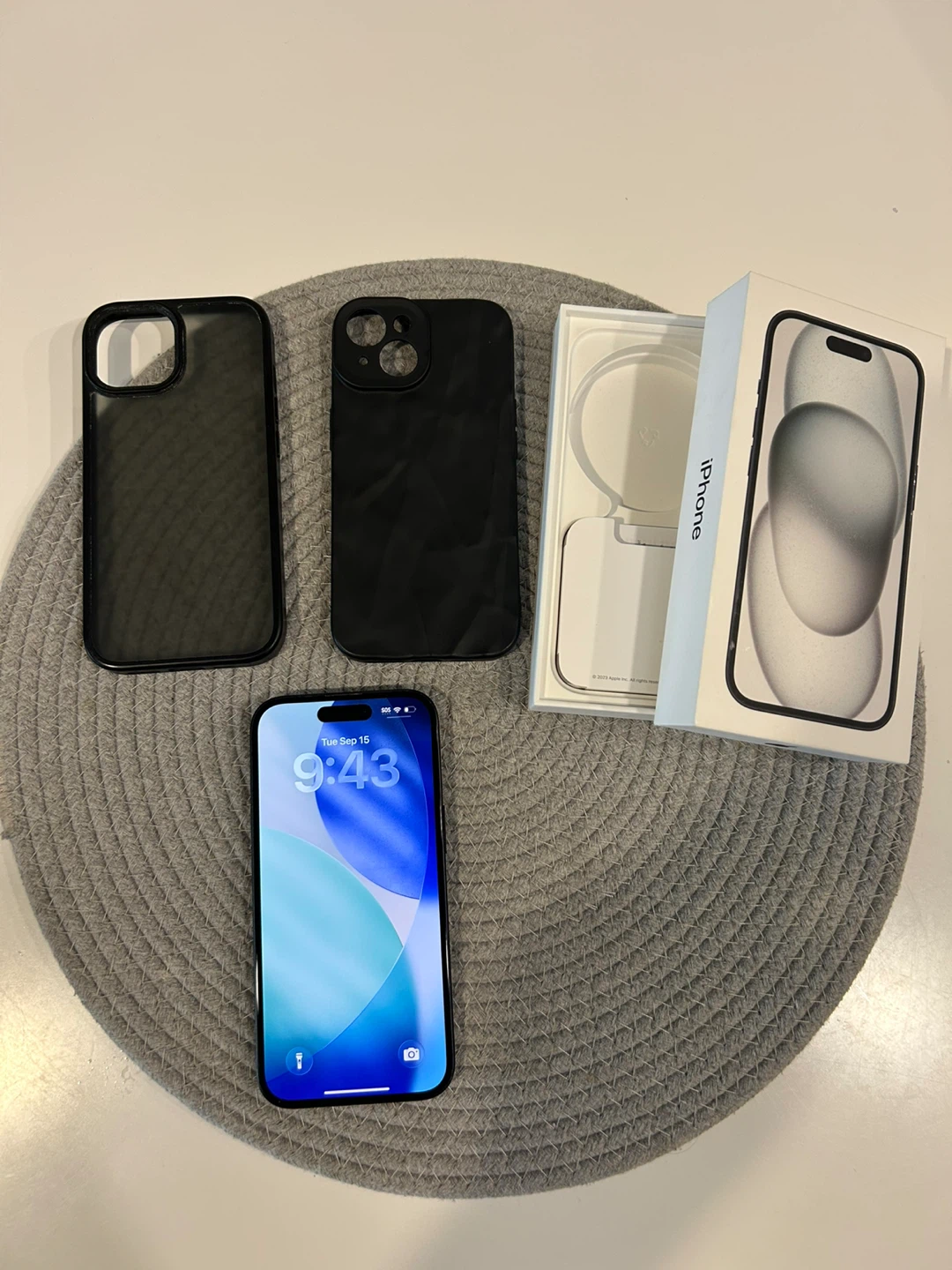 Apple iPhone 15  128 Gb