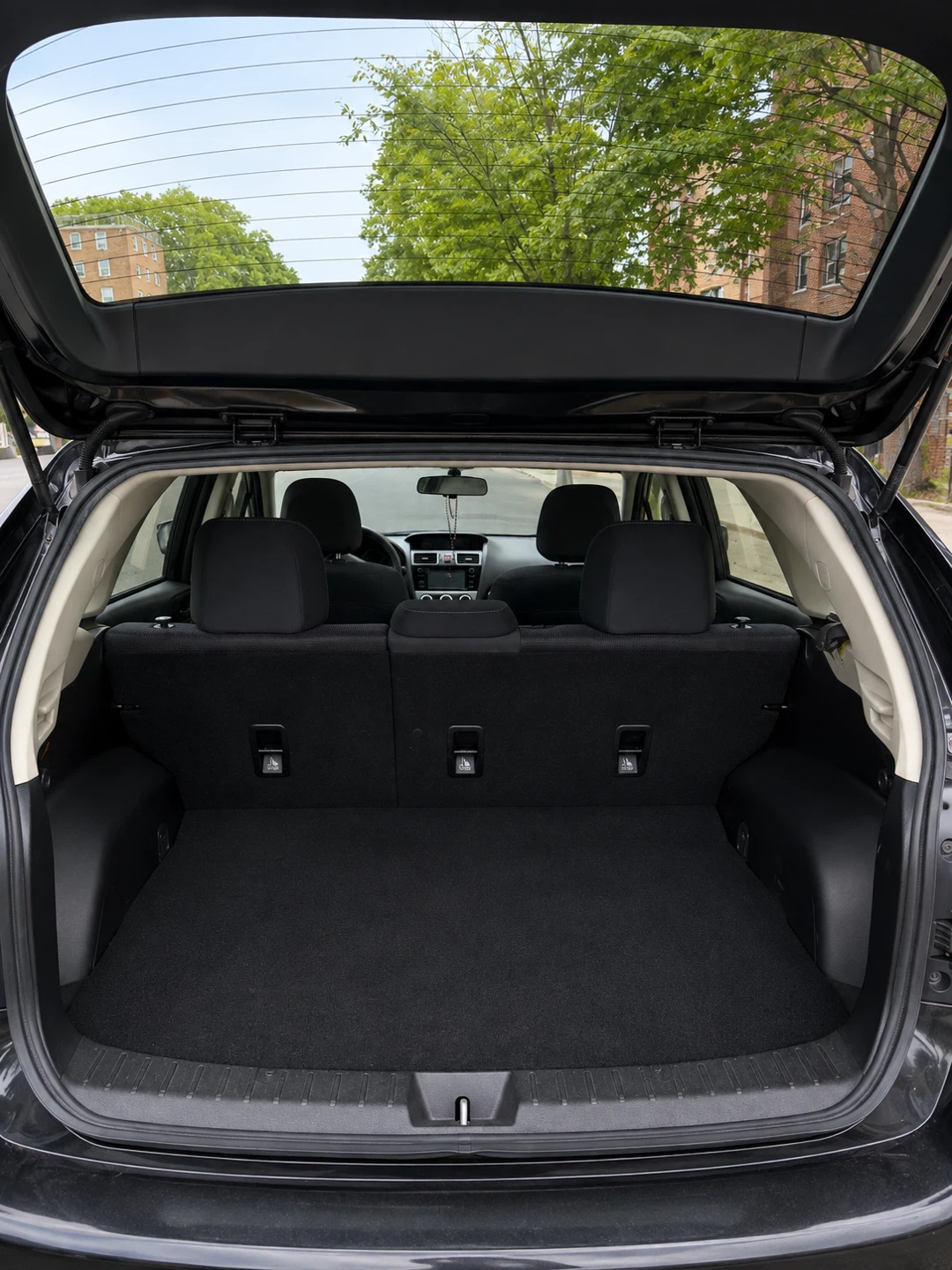 Subaru Impreza sport sedan - photo 3