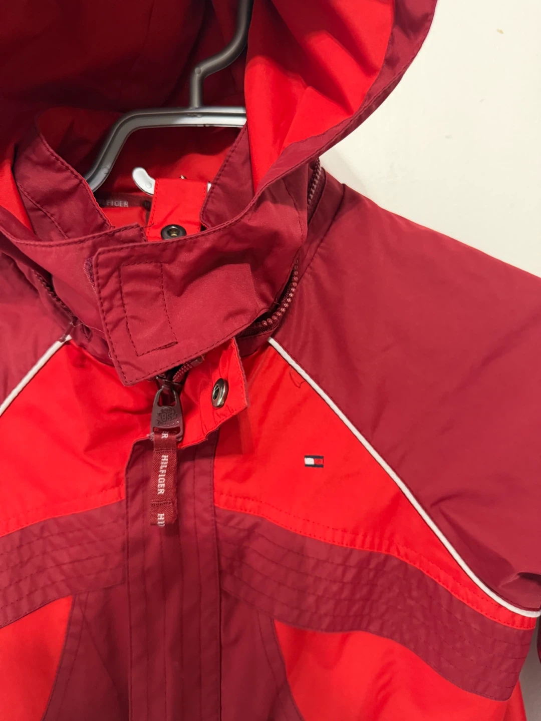 Tommy Hilfiger kids size 7 fall/spring coat Unisex - photo 2