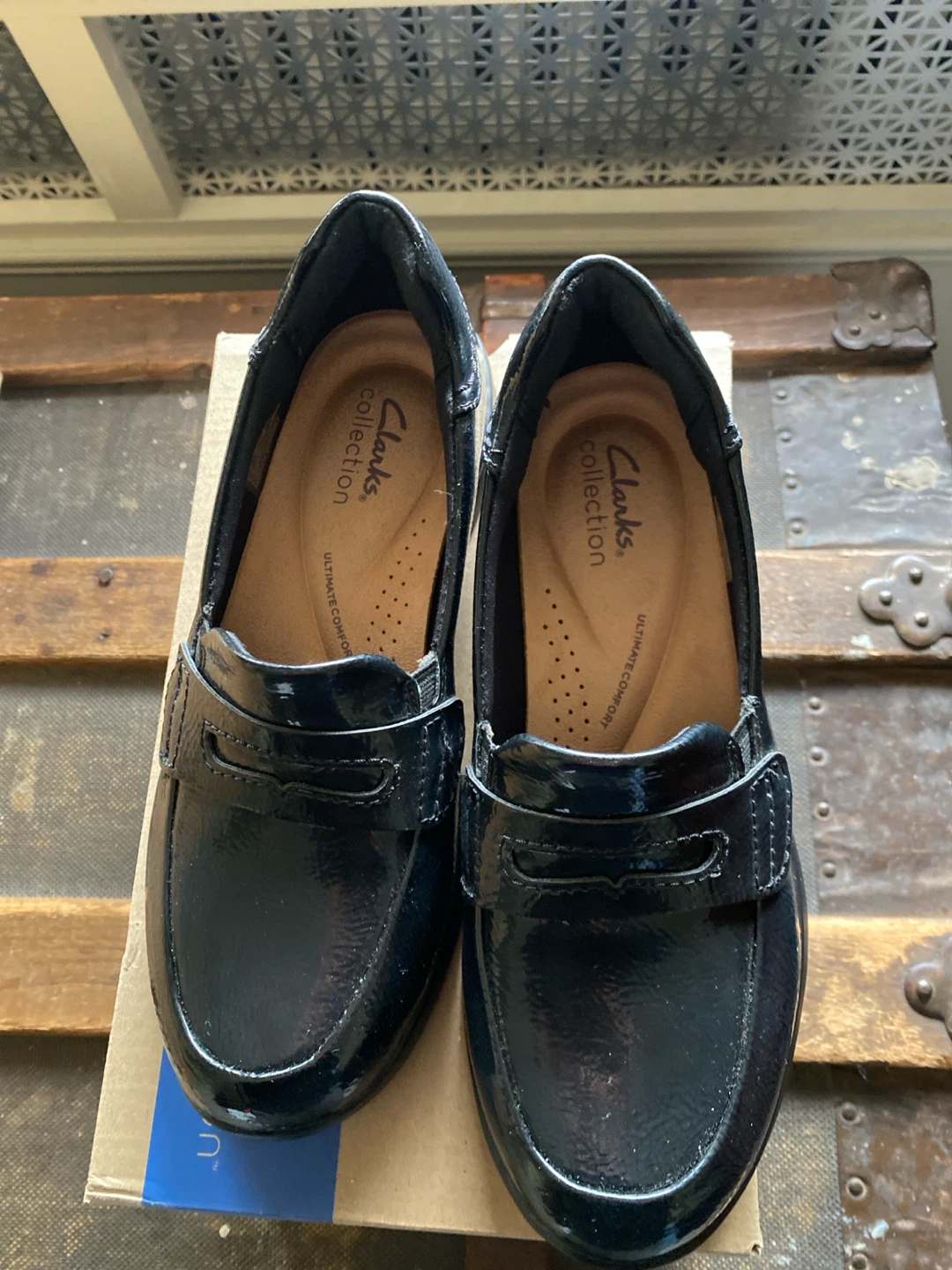 Ew Clarks Elowyn Penny Loafers - Black - photo 4