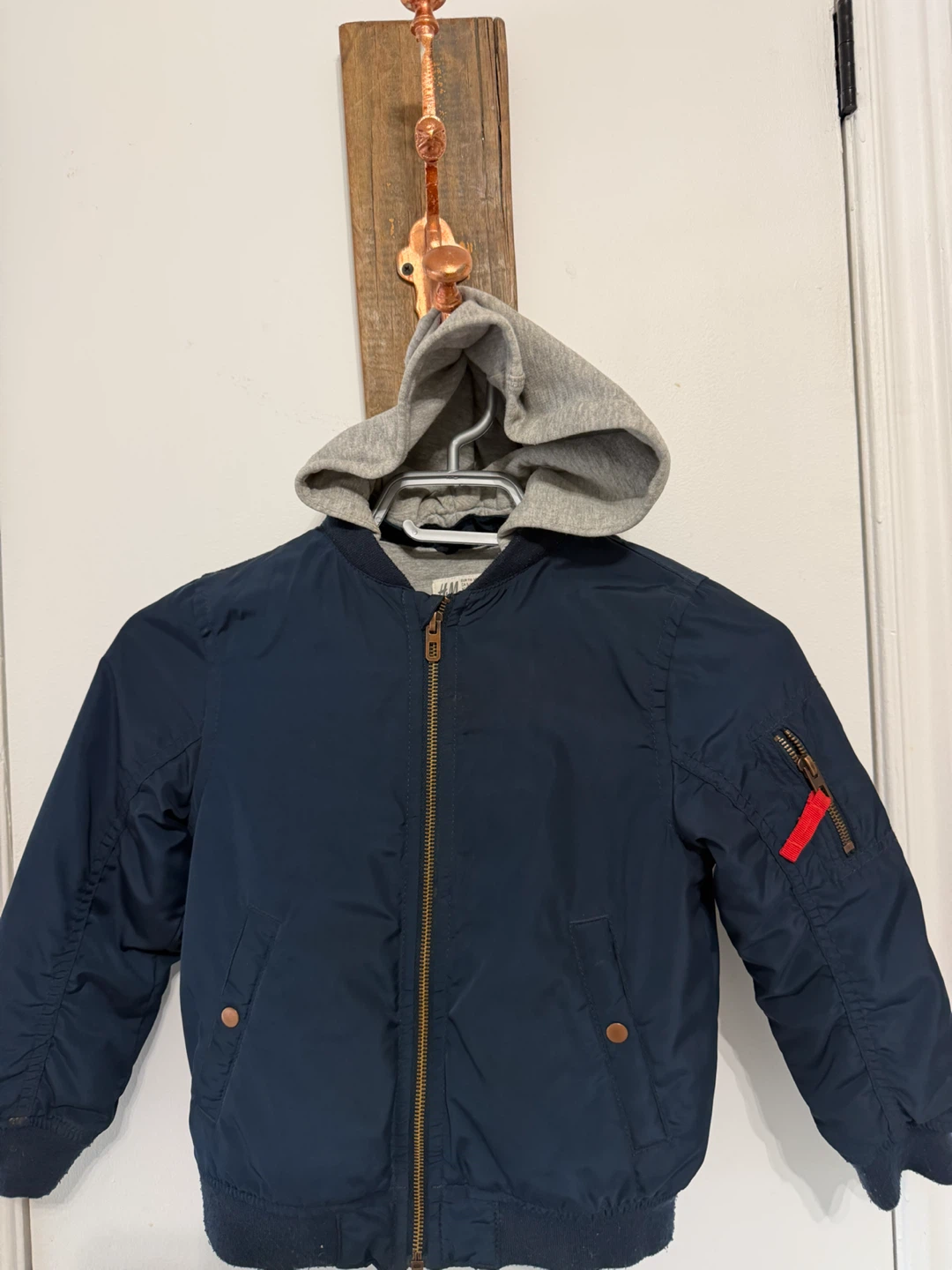 6/7 H&M boys Hooded bomber cost