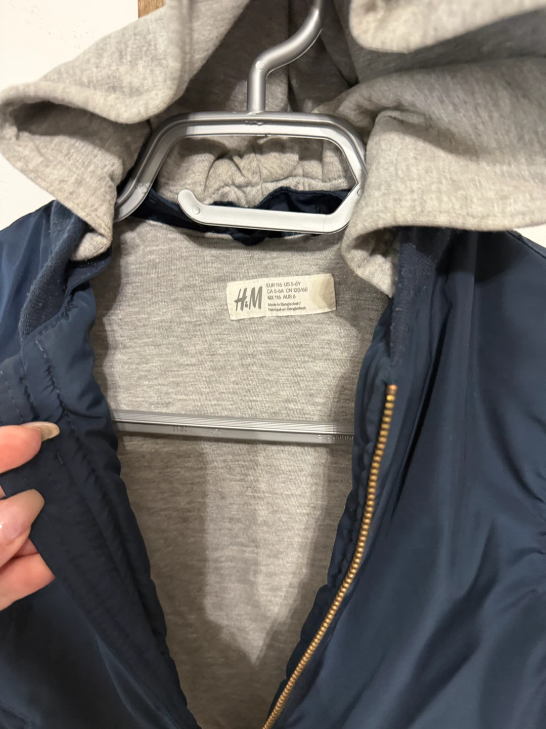 6/7 H&M boys Hooded bomber cost - photo 3