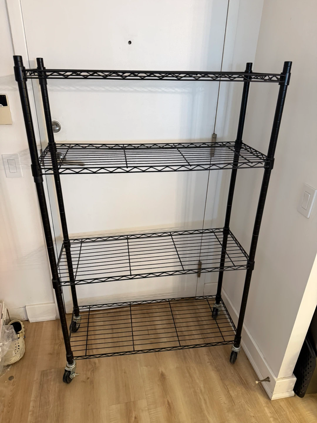 Rolling bakers rack