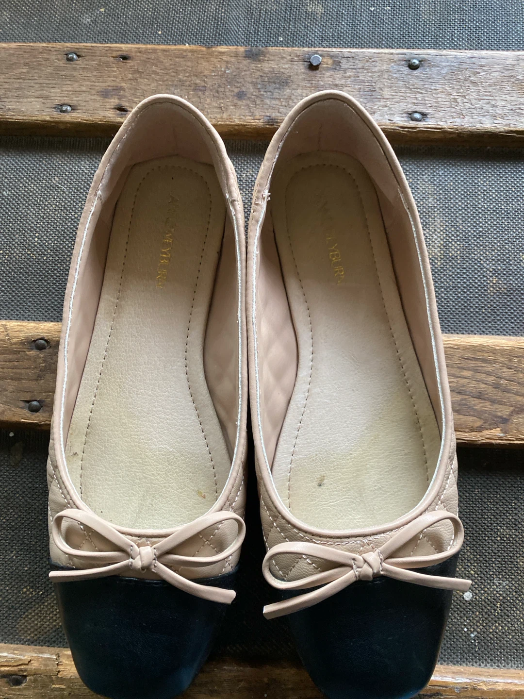 Anne Weyburn Quilted Ballet Flats - photo 4