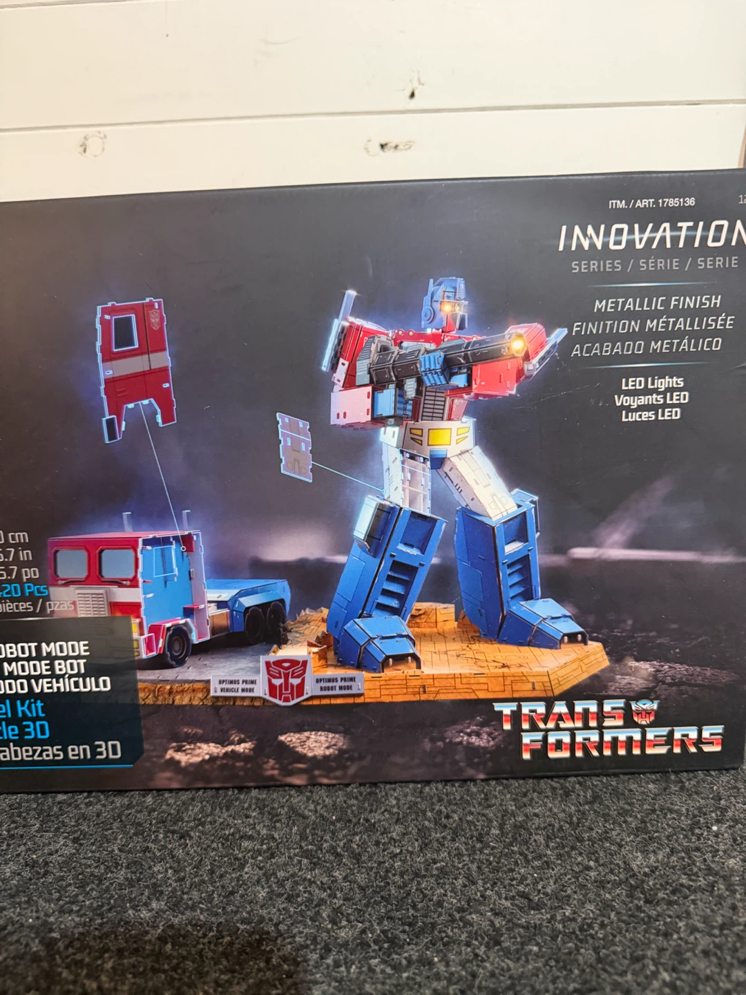 Brand new 4D Optimus prime LED model kit-please read - photo 3