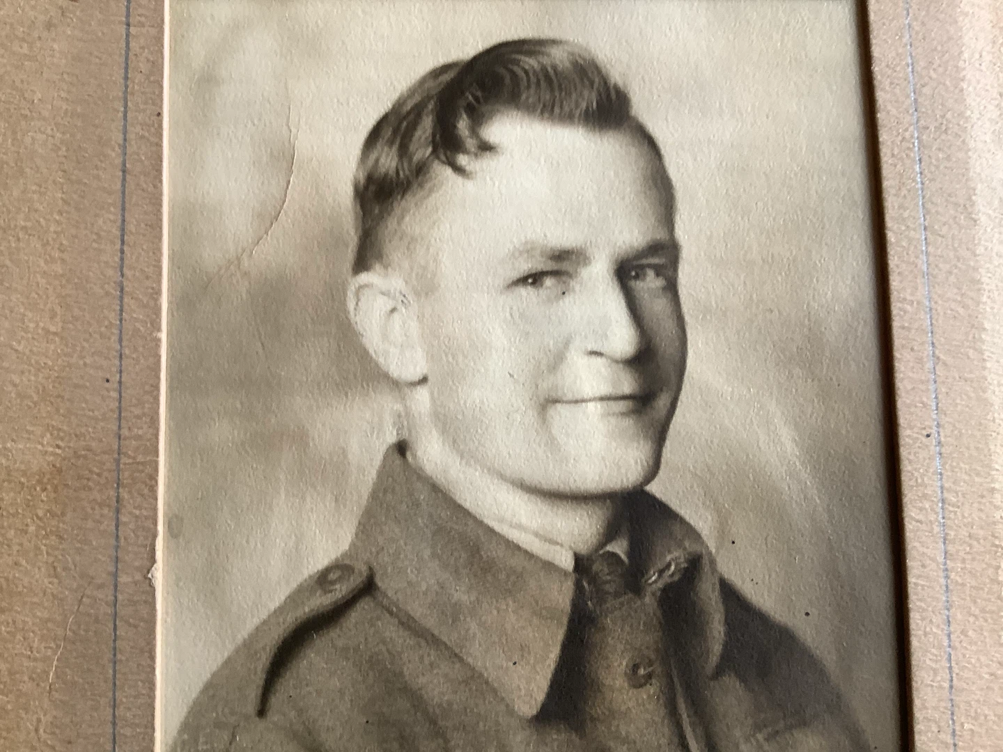 Vintage WWII Photograph of a Canadian Soldier 🐞 - photo 4