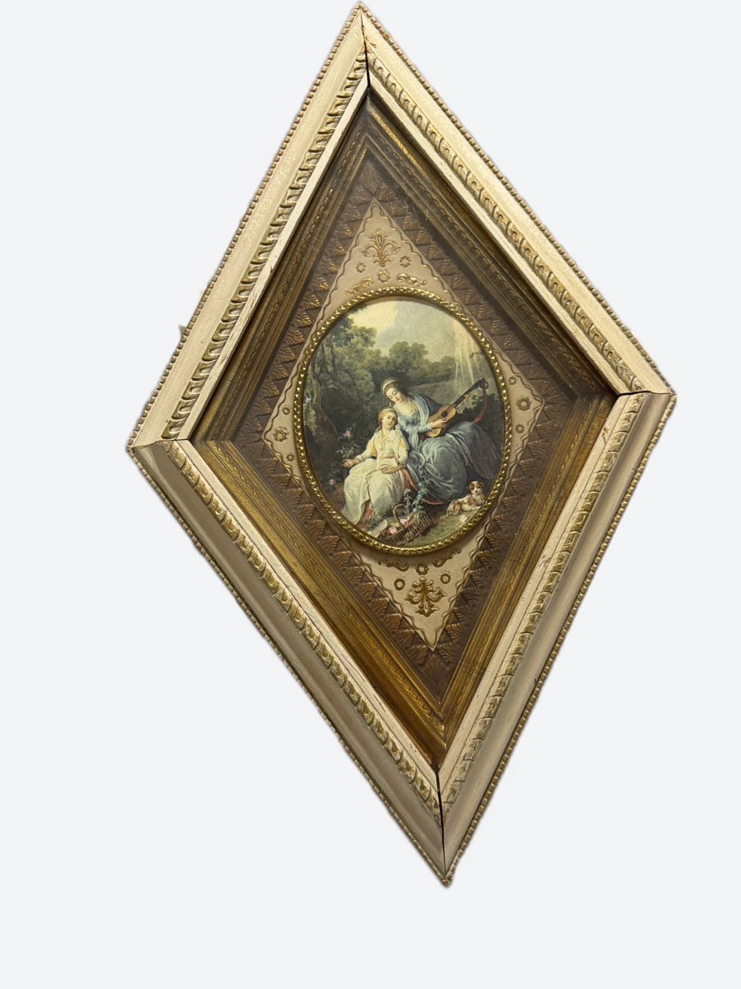 Vintage Diamond-Shaped Ornate Wall Art