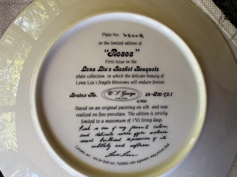 Lena Liu Roses Collector Plate - photo 3