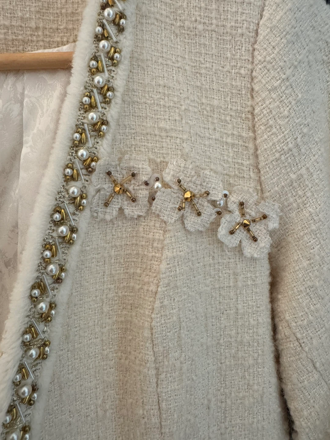 Beaded Cream Tweed Two-Piece Skirt Set - photo 4
