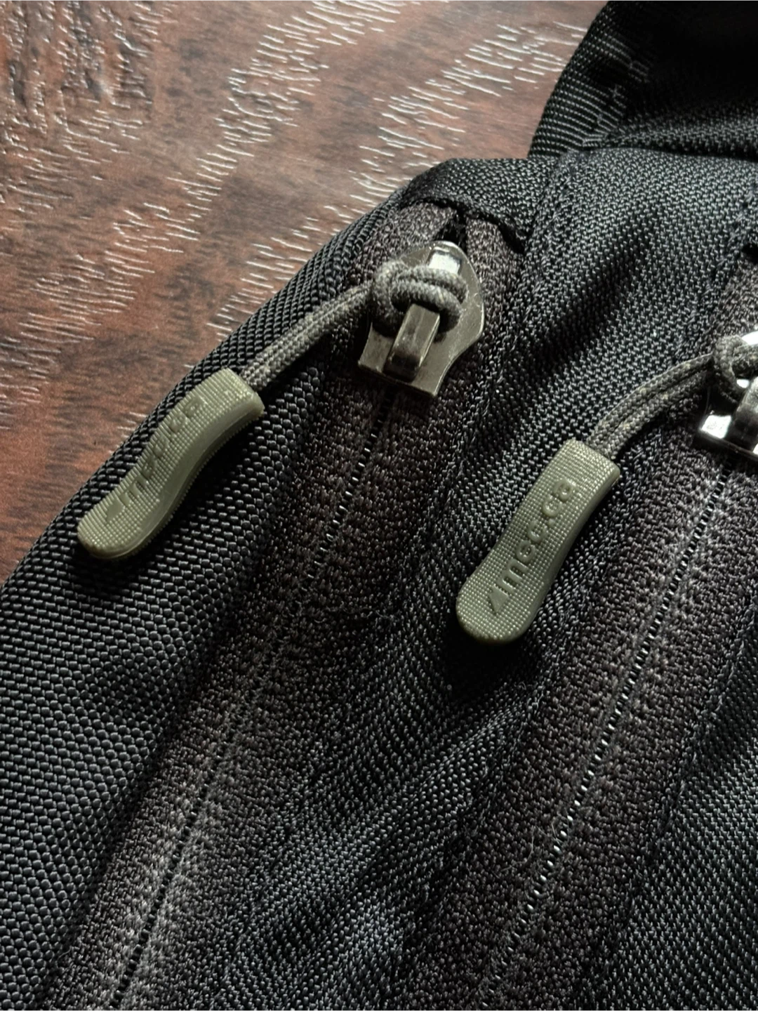 Vintage MEC Mountain Equipment Coop crossbody bag sling pack - photo 4