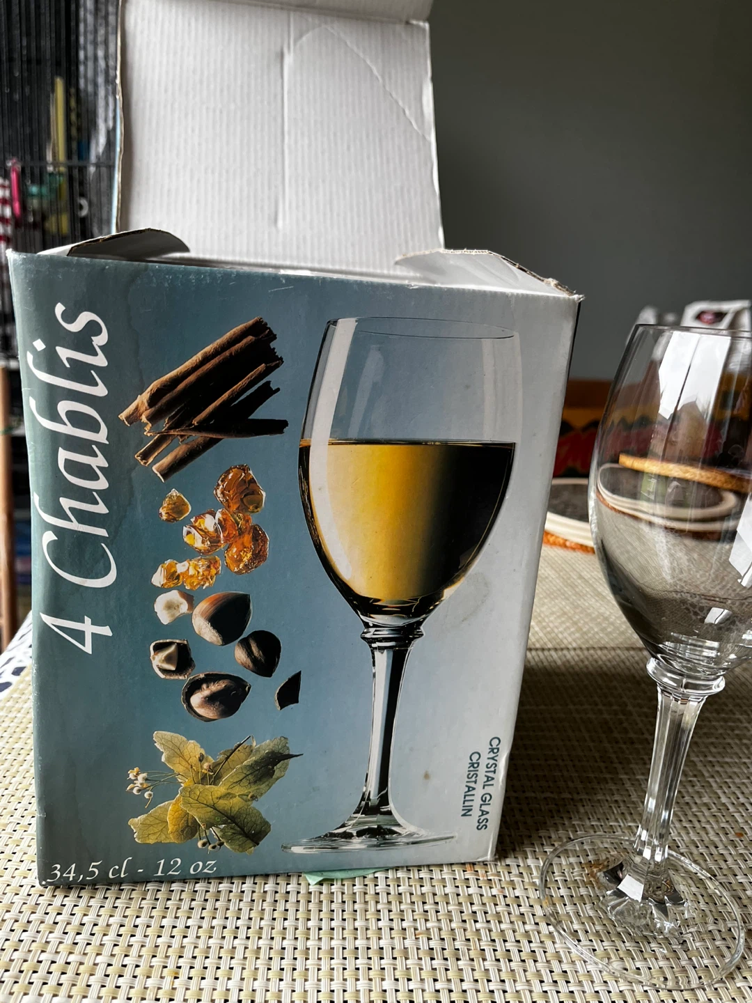 Set of 4 Chablis Crystal Glass Wine Glasses - photo 5