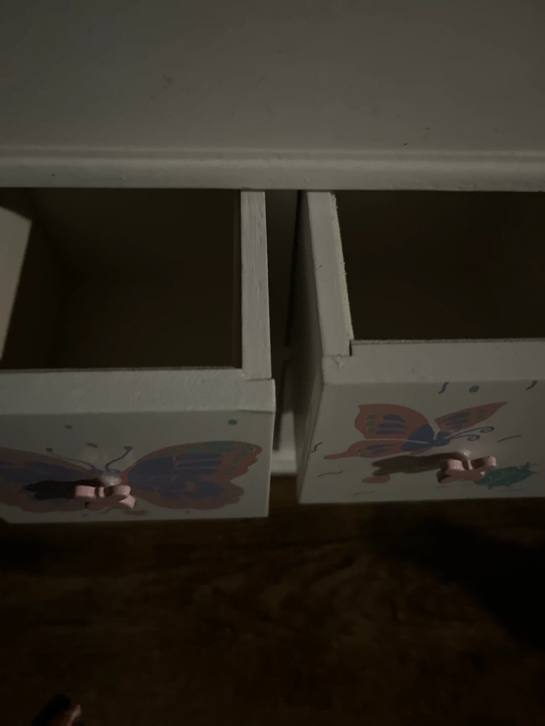 Secret Treasures Butterfly jewelry box - photo 3