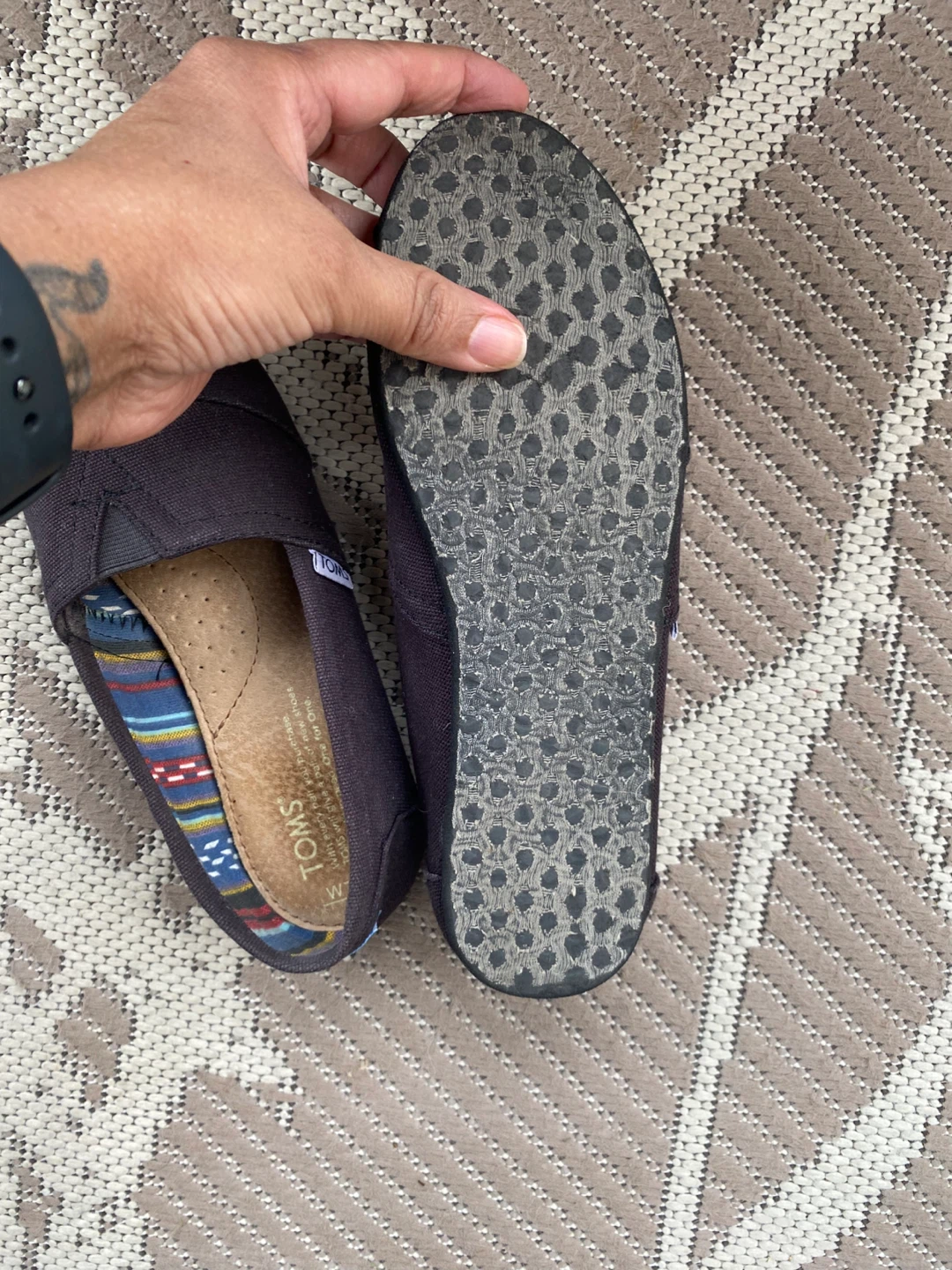 TOMS Classic Canvas Slip-ons - Black - Women's Size 7 - photo 2
