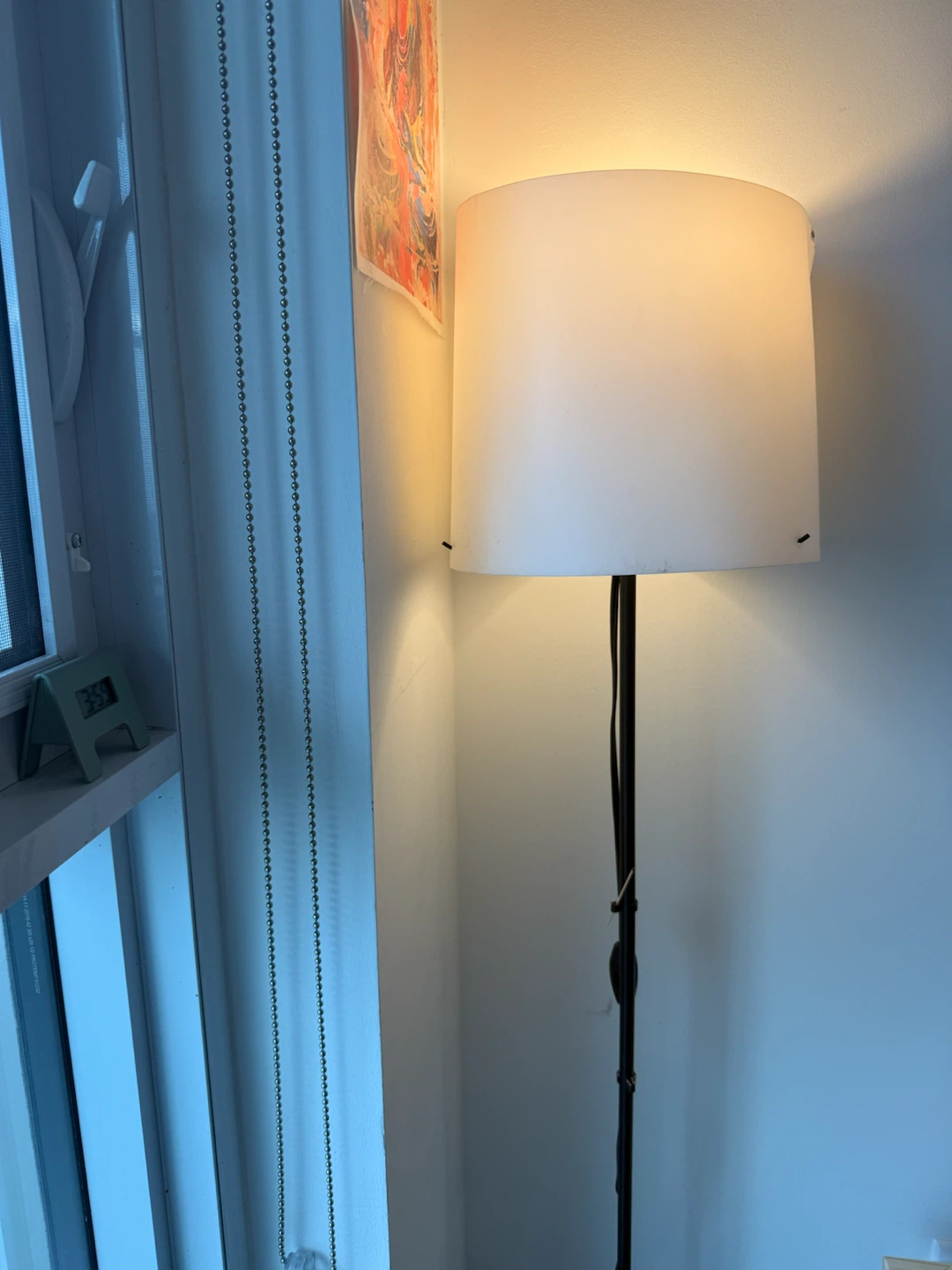 Minimalist Floor Lamp with white bulb and organizer - photo 3