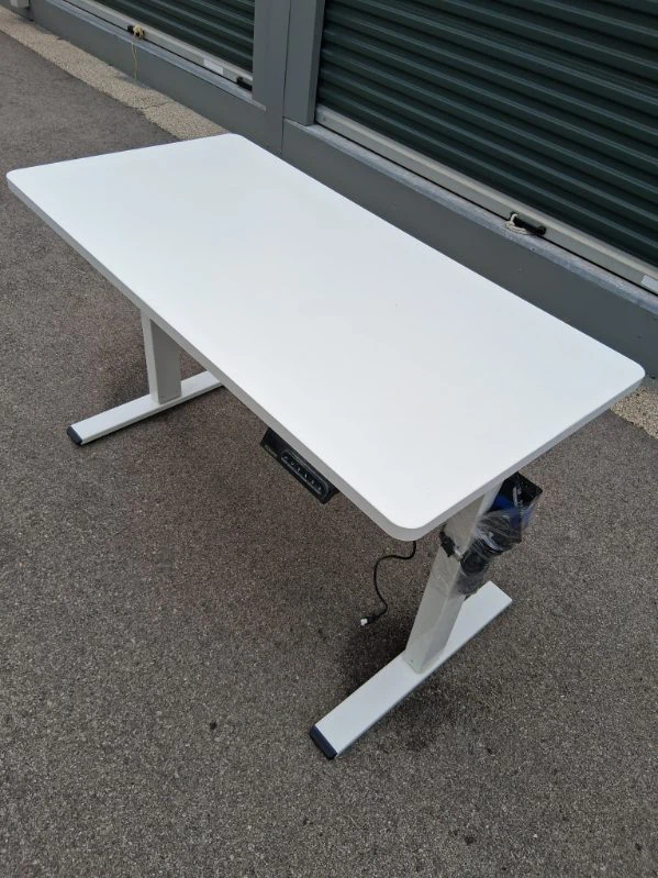 White Adjustable Standing Desk - photo 3