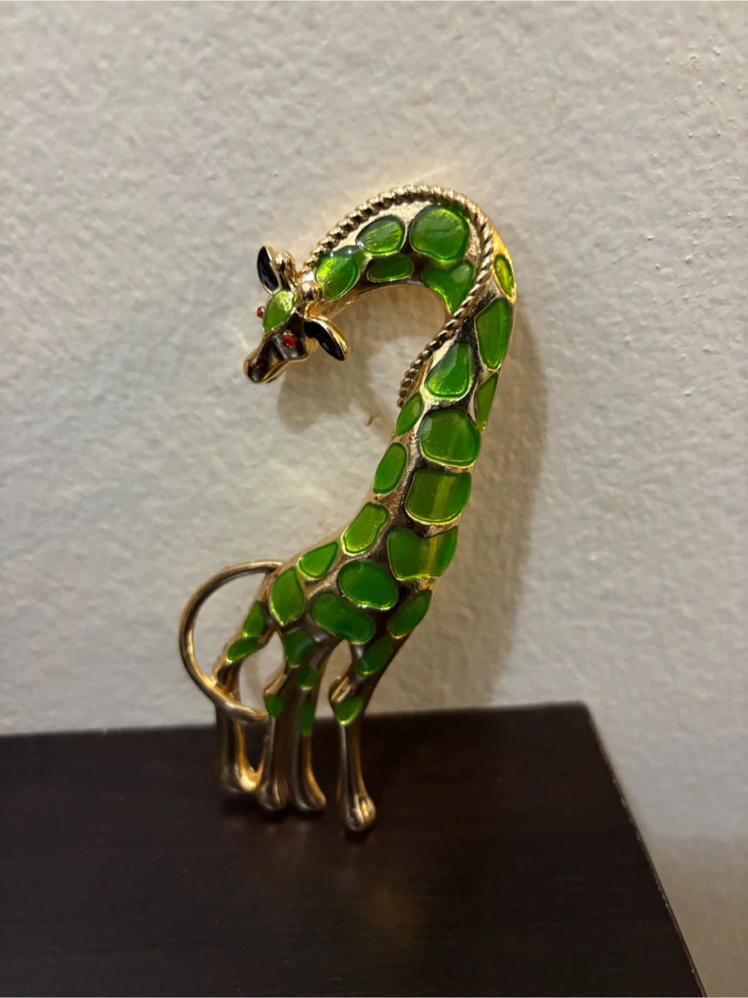 CLEARANCE-Giraffe Enamel Brooch