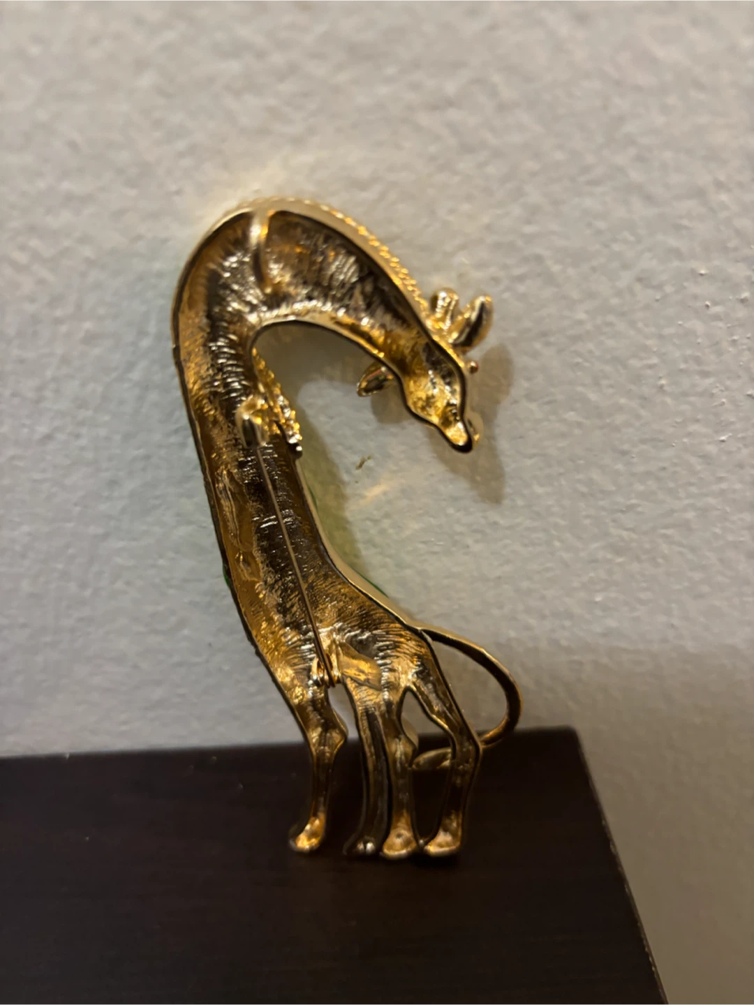 CLEARANCE-Giraffe Enamel Brooch - photo 2