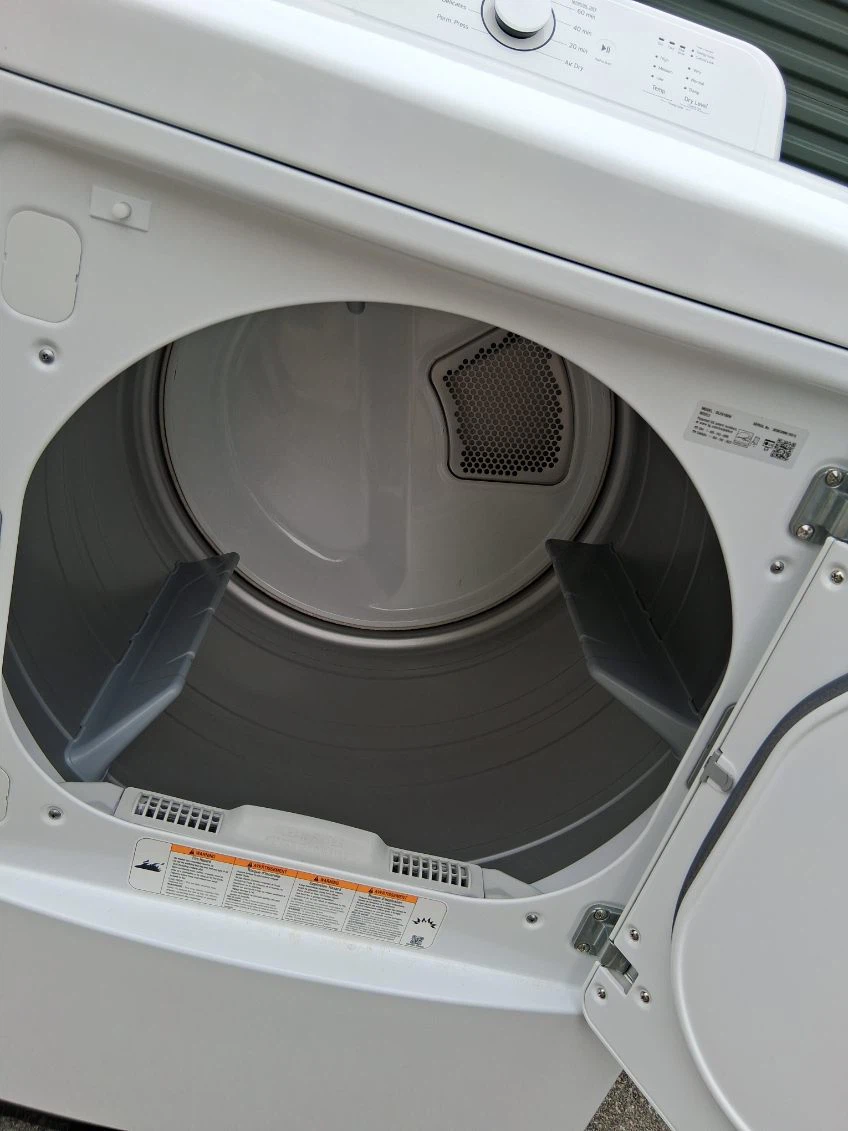 LG Electric Dryer - photo 2
