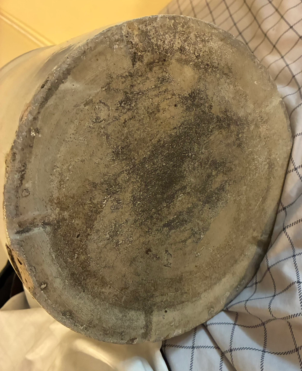 Vintage 2-Gallon Stoneware Crock - photo 3
