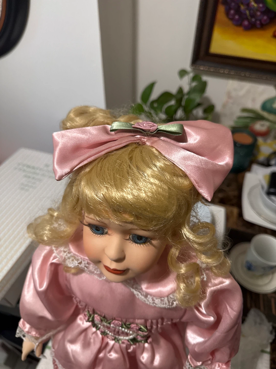 24 inchSeyman Mann ceramic Signature Series Collector Doll - photo 5