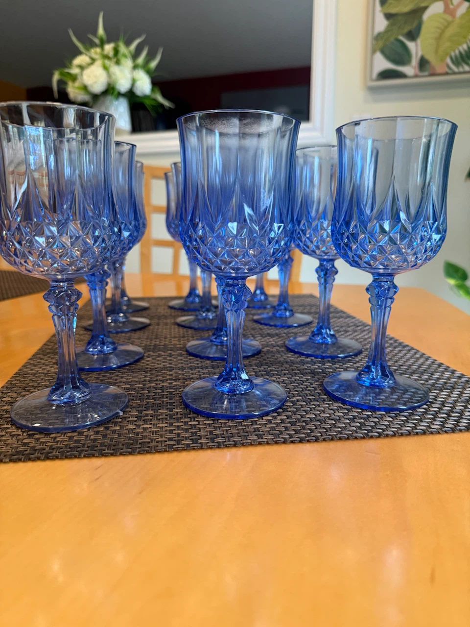 Set of 12 New Blue Plastic Goblets - photo 2