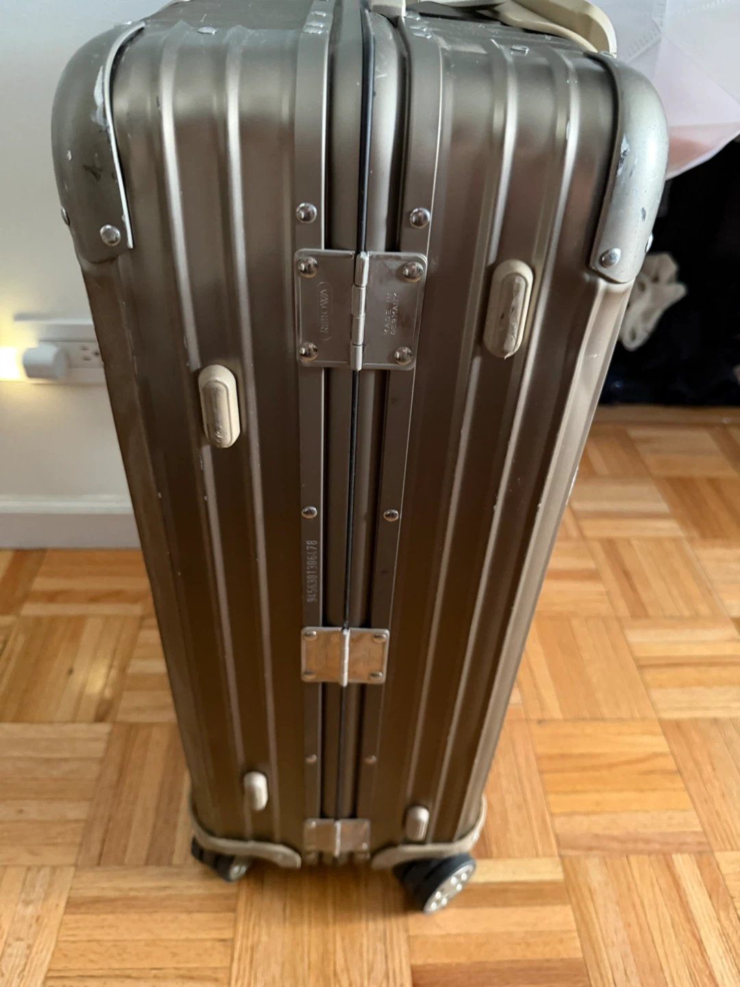 Rimowa Gold Aluminum Luggage Suitcase - photo 4