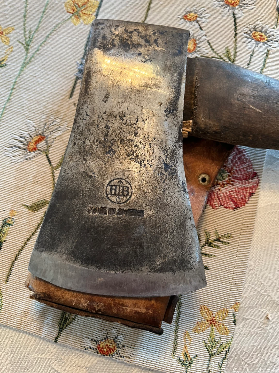 HB axe with sheath - photo 2