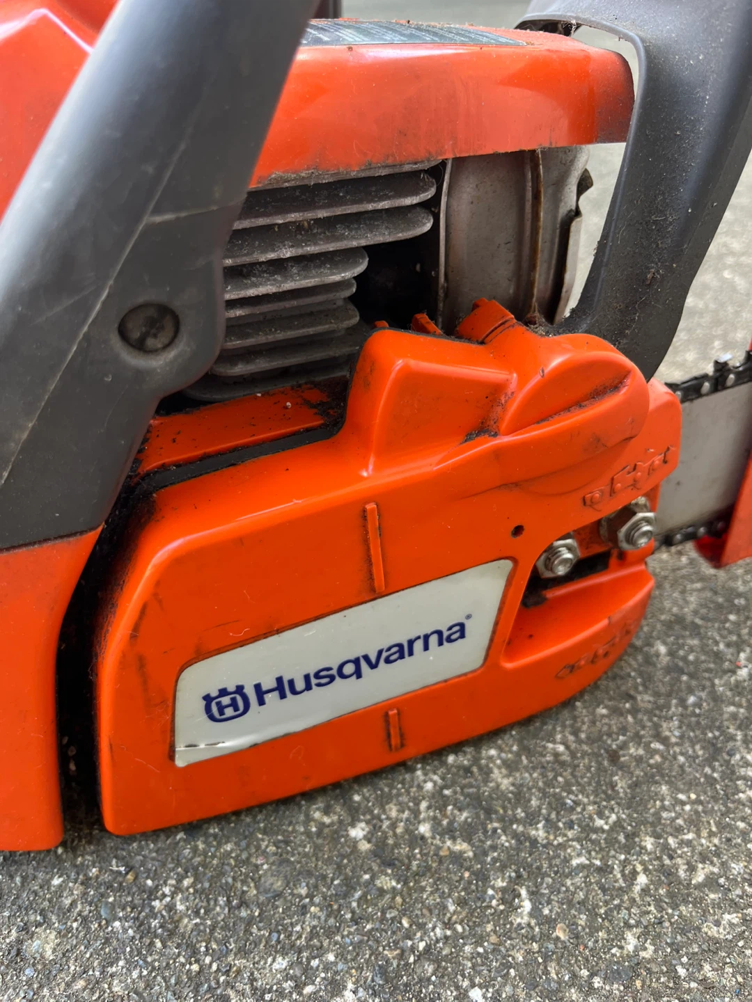 Husqvarna sweden 240 chainsaw - photo 2