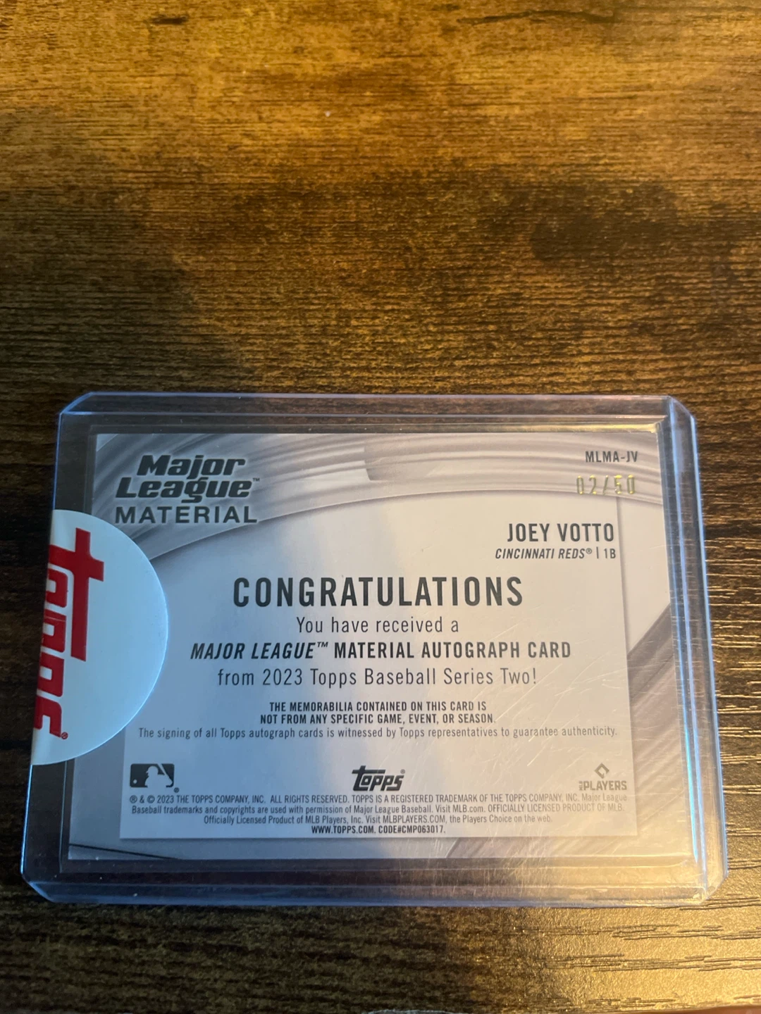 2023 Topps Joey Votto Autograph Material Card - photo 2