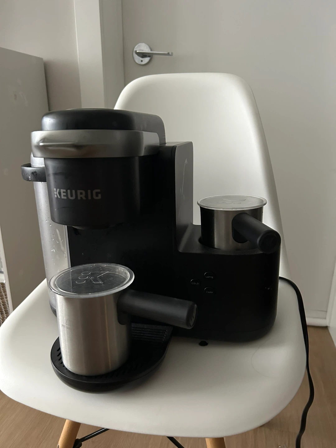 Keurig Coffee, Latte and Cappuccino Maker - photo 2