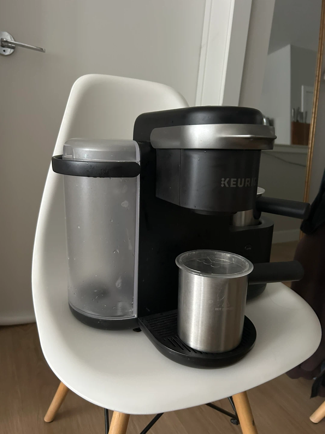 Keurig Coffee, Latte and Cappuccino Maker - photo 3