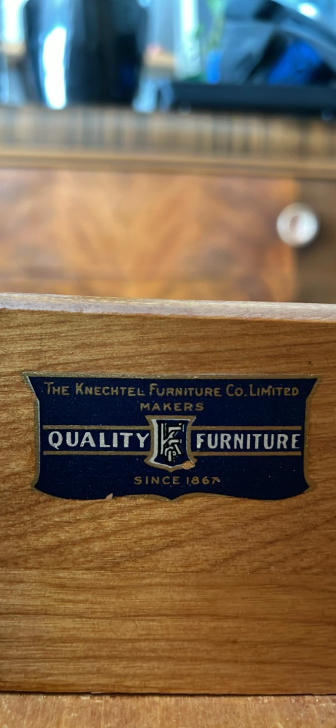 Early1900s gentleman’s chest manufactured by Knechtel - photo 2